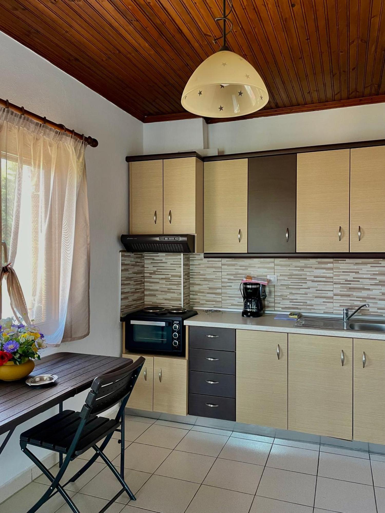 Anna Dani Apartments Vourvourou Exterior foto