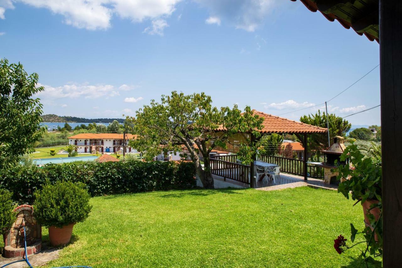 Anna Dani Apartments Vourvourou Exterior foto