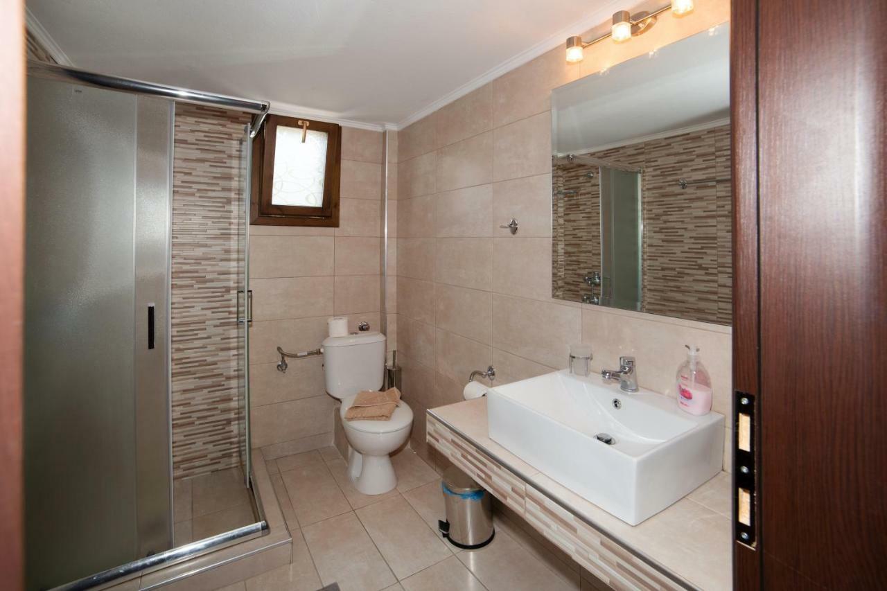 Anna Dani Apartments Vourvourou Exterior foto